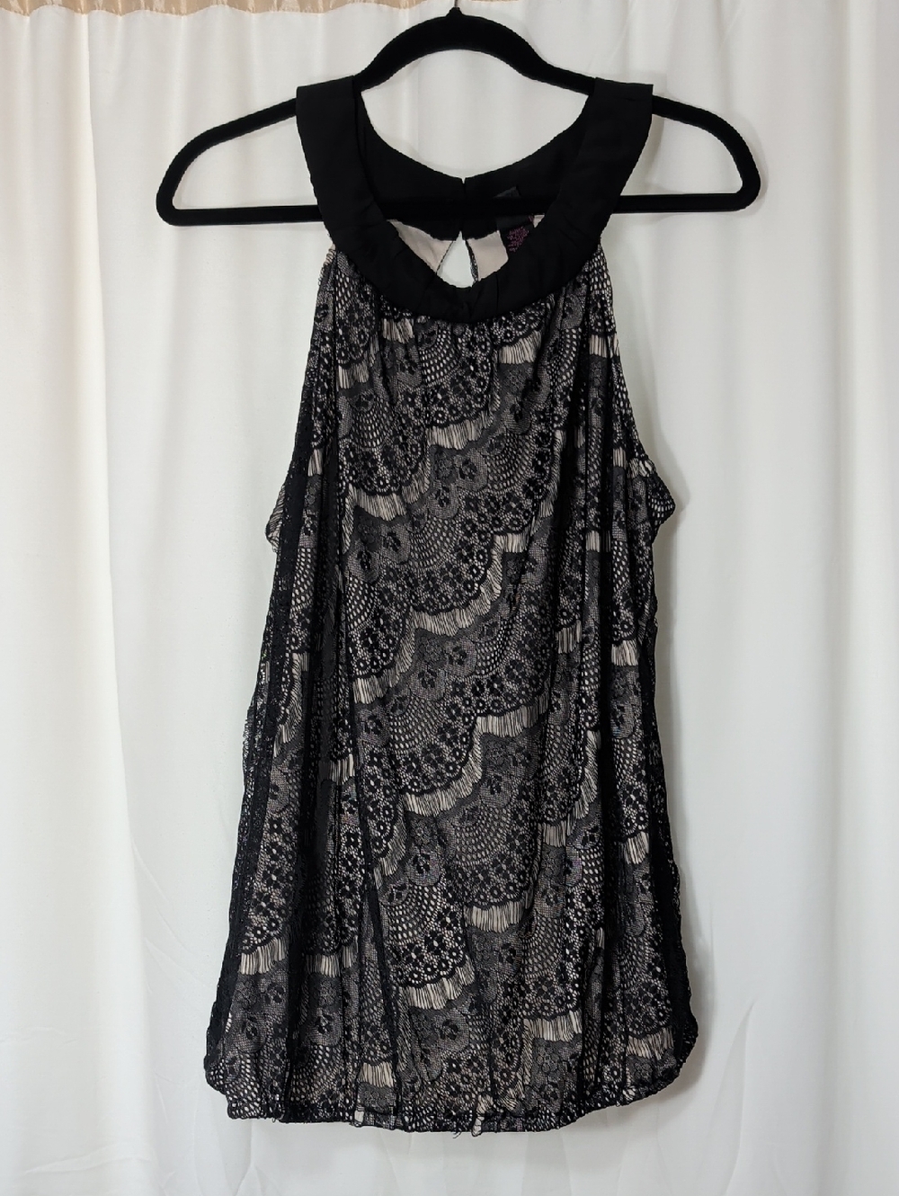 Wrapper Lace Tank Blouse